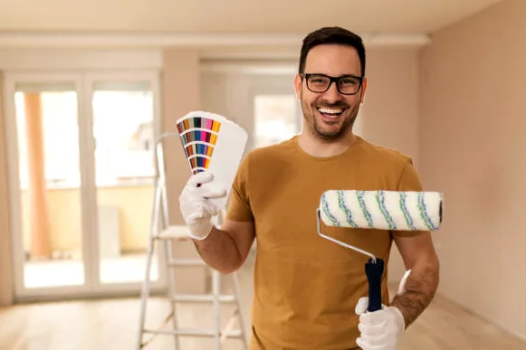 Redondo Beach painter with a color fan